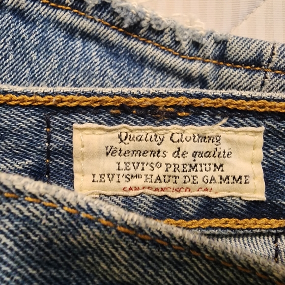 Levi's Wedgie Fit Icon Jeans Medium Wash These Dreams US 25 - Picture 7 of 16